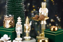 Dekoratief | Bokaal m/60 hangers (4cm) hartje, goud, glas/metaal, 10x10x12cm | A248166