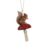 Clayre & Eef | Decoratie hanger eekhoorn op paddenstoel 4x4x9 cm | 6PR4233