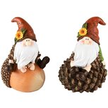 Dekoratief | Herfstgnoom op eikel/dennenappel, resina, 9x9x14cm, set van 2 stuks | A235792 Dekoratief | Herfstgnoom op eikel/dennenappel, resina, 9x9x14cm, set van 2 stuks | A235792